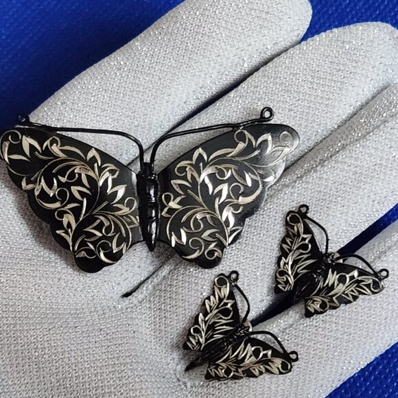 1950-S SK JAPANESE VINTAGE BLACK ENEMEL ENGRAVED STERLING SILVER BUTTERFLY BROOC - Picture 5 of 7